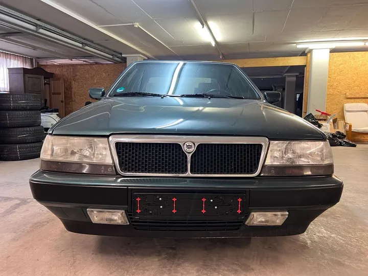 Lancia Thema