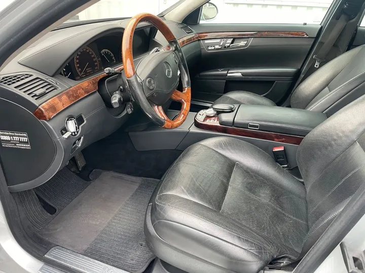 Mercedes-Benz S 320