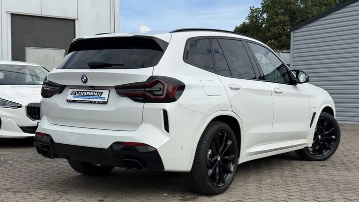 BMW X3 M40