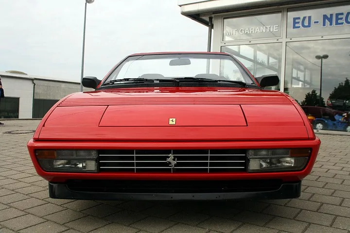 Ferrari Mondial
