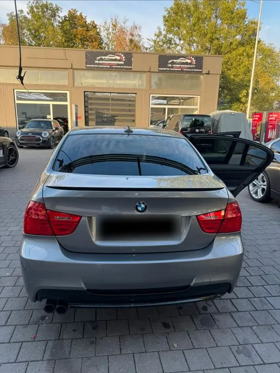 BMW 325
