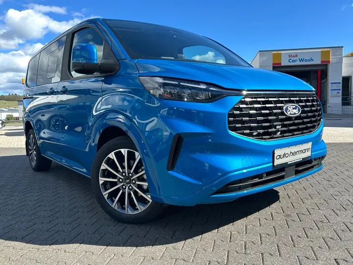 Ford Tourneo Custom