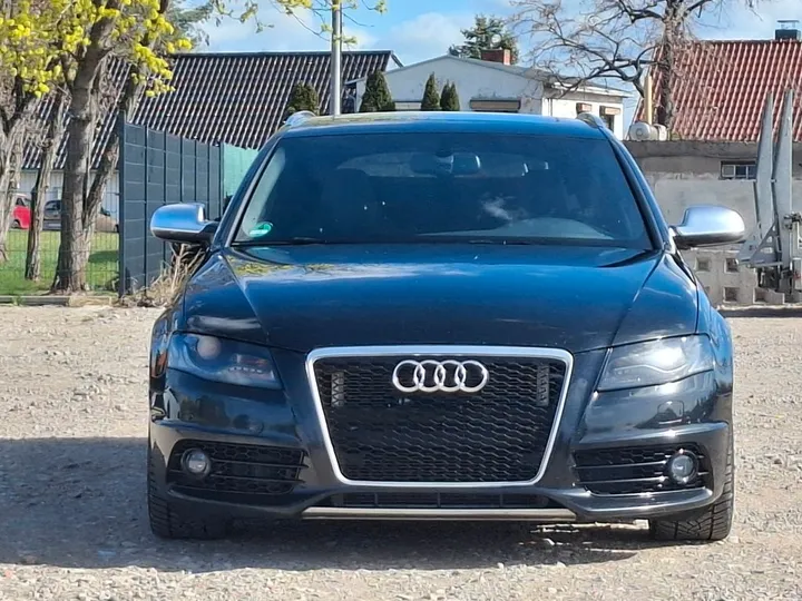 Audi S4
