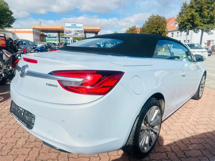 Opel Cascada