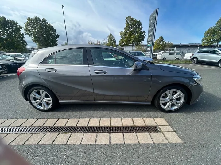 Mercedes-Benz A 250