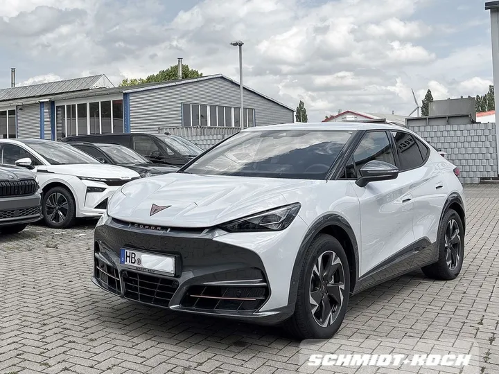 Cupra Tavascan