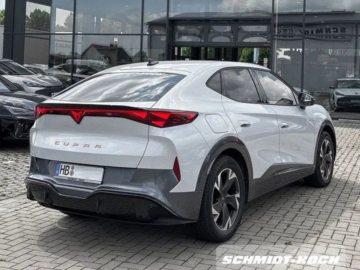 Cupra Tavascan