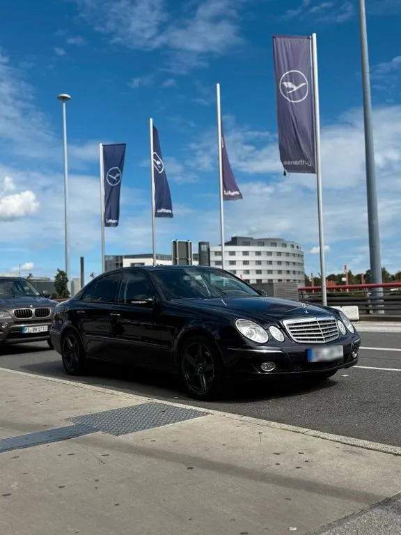 Mercedes-Benz E 280