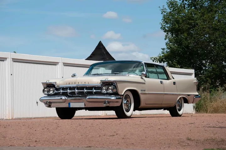 Chrysler Imperial