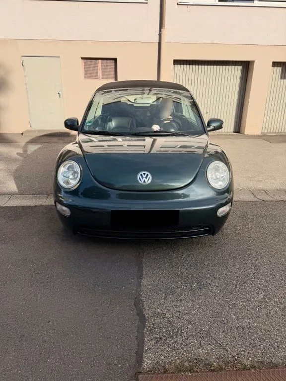 Volkswagen New Beetle