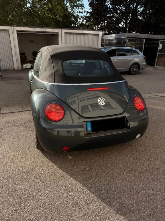 Volkswagen New Beetle