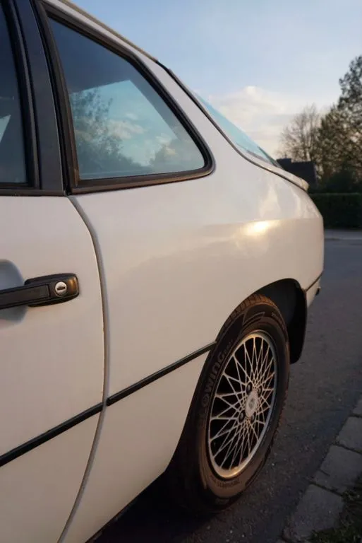 Porsche 924