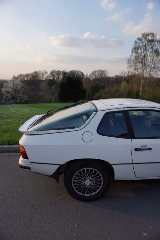 Porsche 924