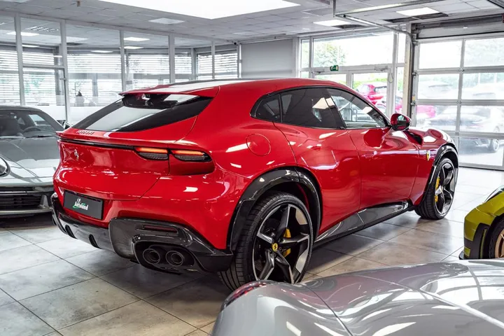 Ferrari Purosangue