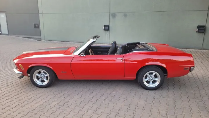 Ford Mustang