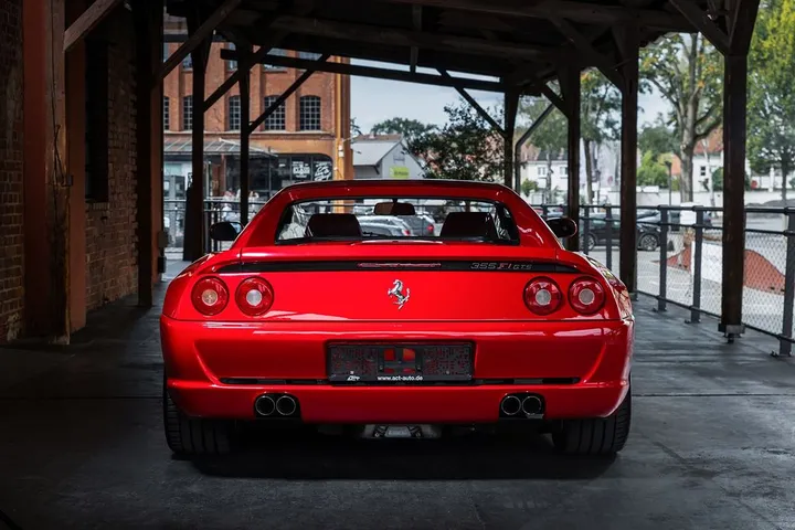 Ferrari F355