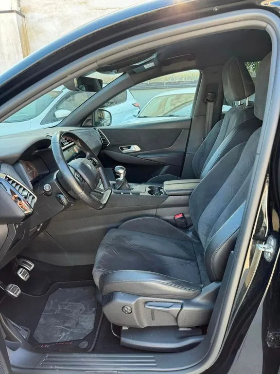 DS Automobiles DS7 (Crossback)
