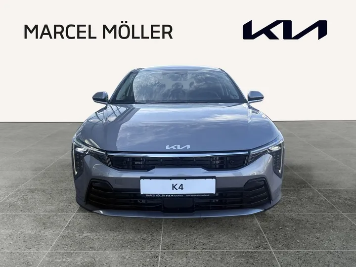 Kia K4