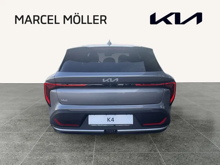 Kia K4
