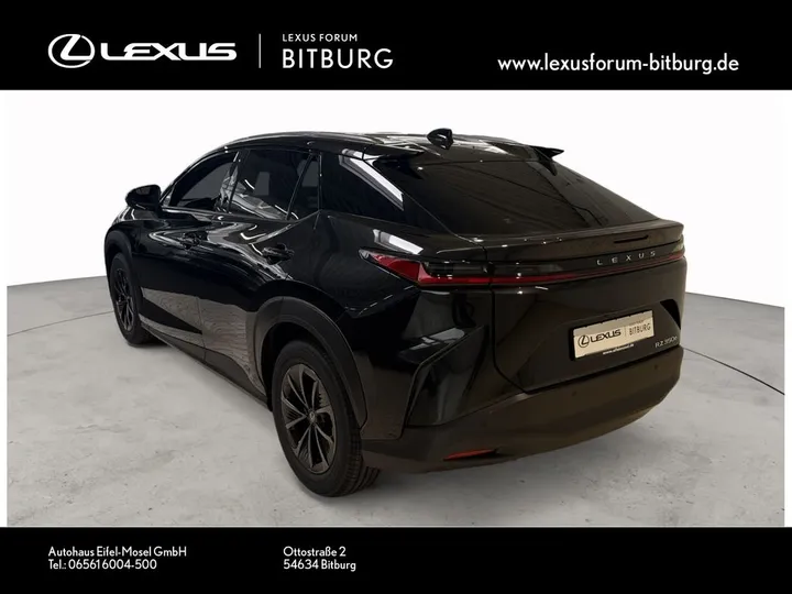 Lexus RZ