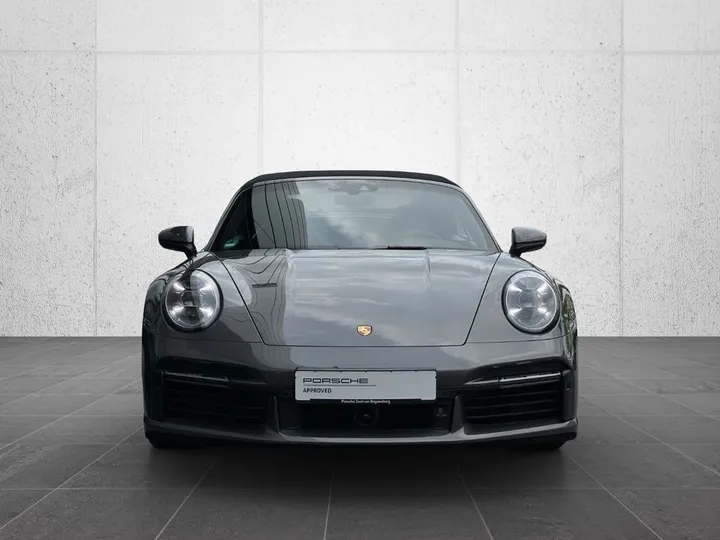 Porsche 992