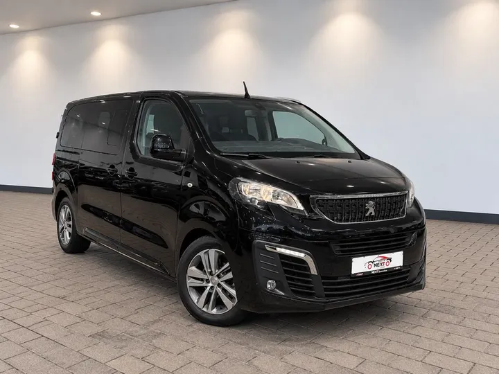 Peugeot Traveller