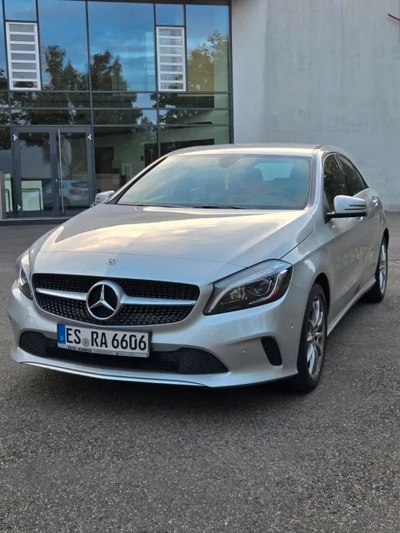 Mercedes-Benz A 180