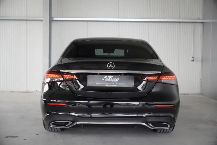 Mercedes-Benz E 400