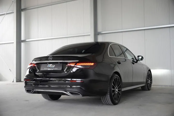 Mercedes-Benz E 400