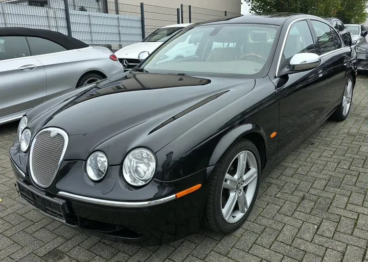 Jaguar S-Type