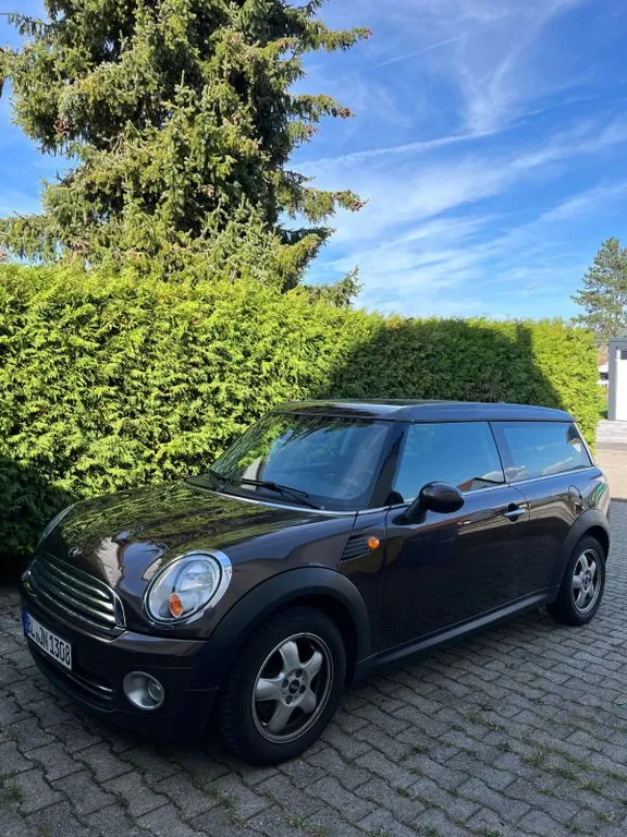 MINI Cooper Clubman
