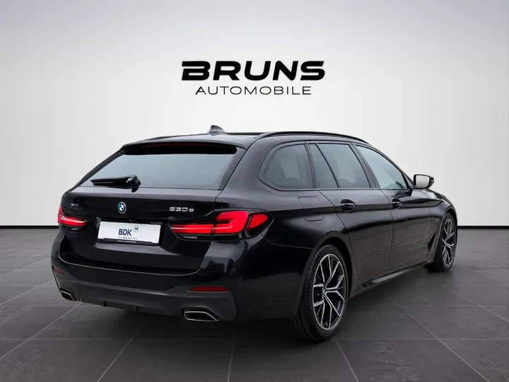 BMW 530