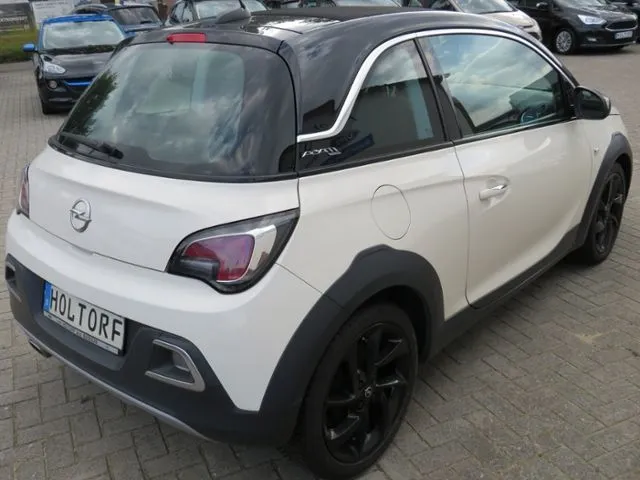 Opel Adam