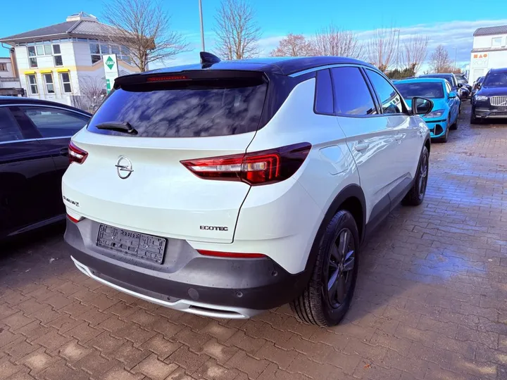 Opel Grandland (X)