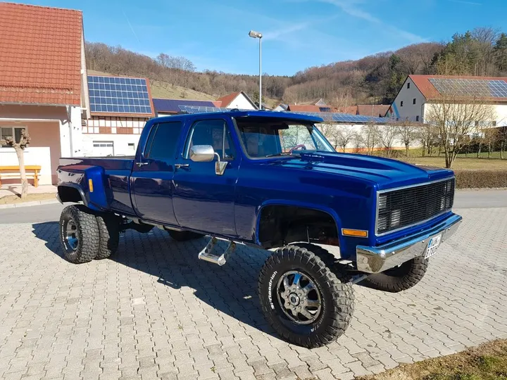 Chevrolet K30