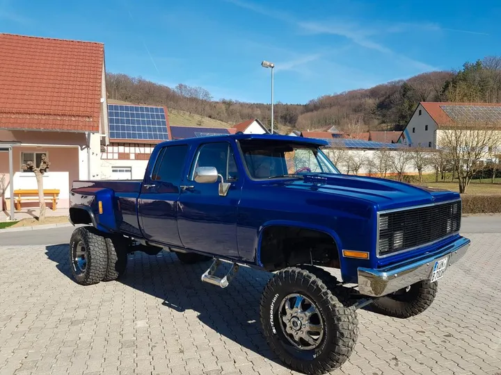 Chevrolet K30