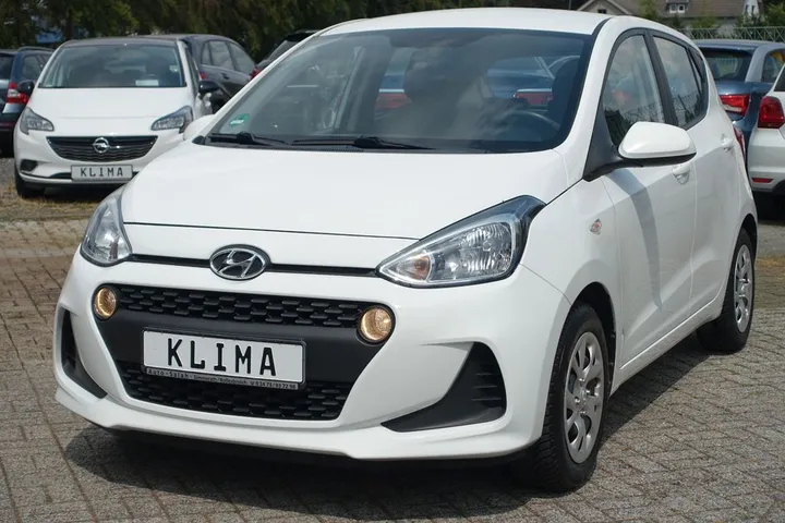 Hyundai i10