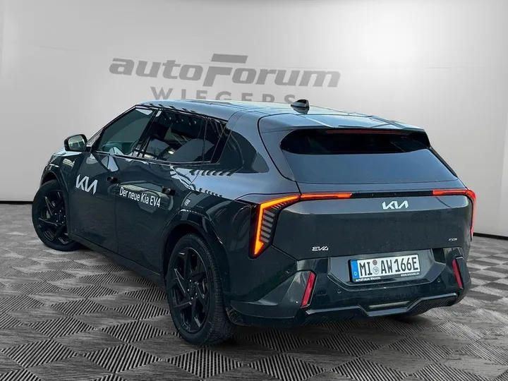 Kia EV4