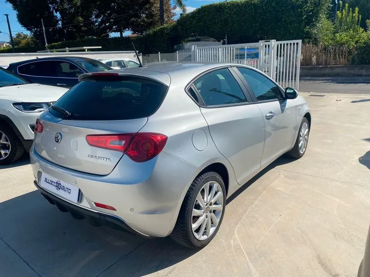 Alfa Romeo Giulietta