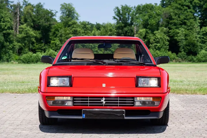 Ferrari Mondial