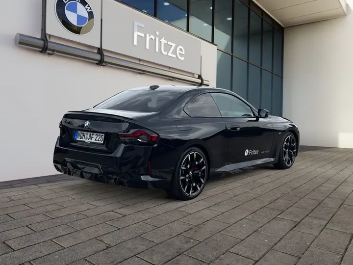 BMW 220