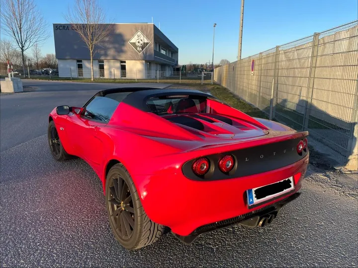 Lotus Elise