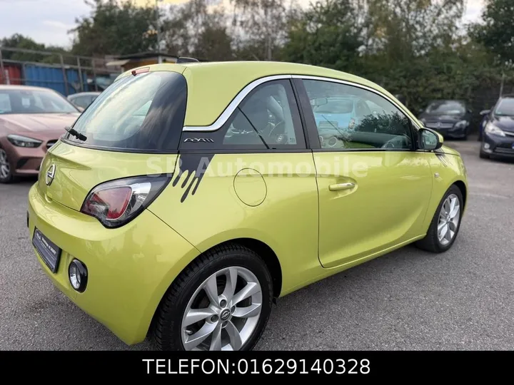 Opel Adam