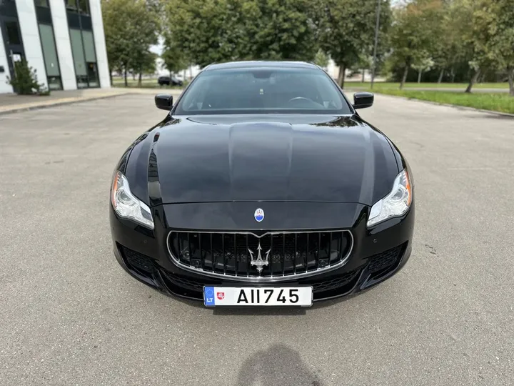 Maserati Quattroporte