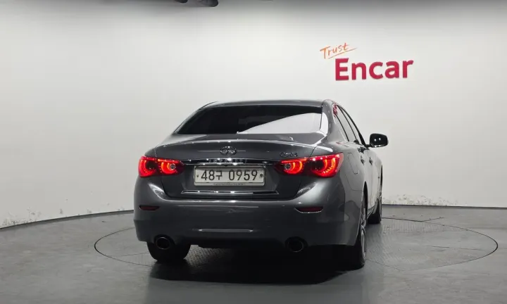 Infiniti Q50