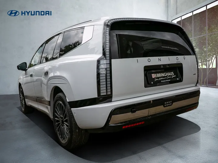 Hyundai IONIQ 9