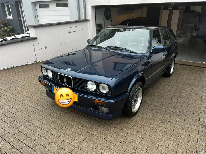 BMW 320
