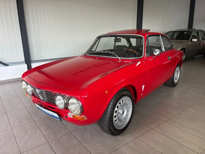Alfa Romeo GT