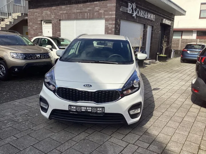Kia Carens