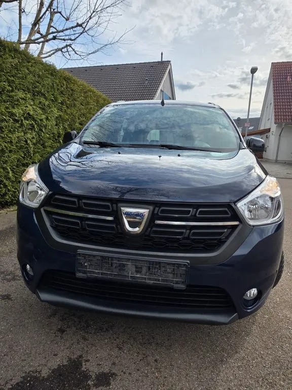 Dacia Lodgy